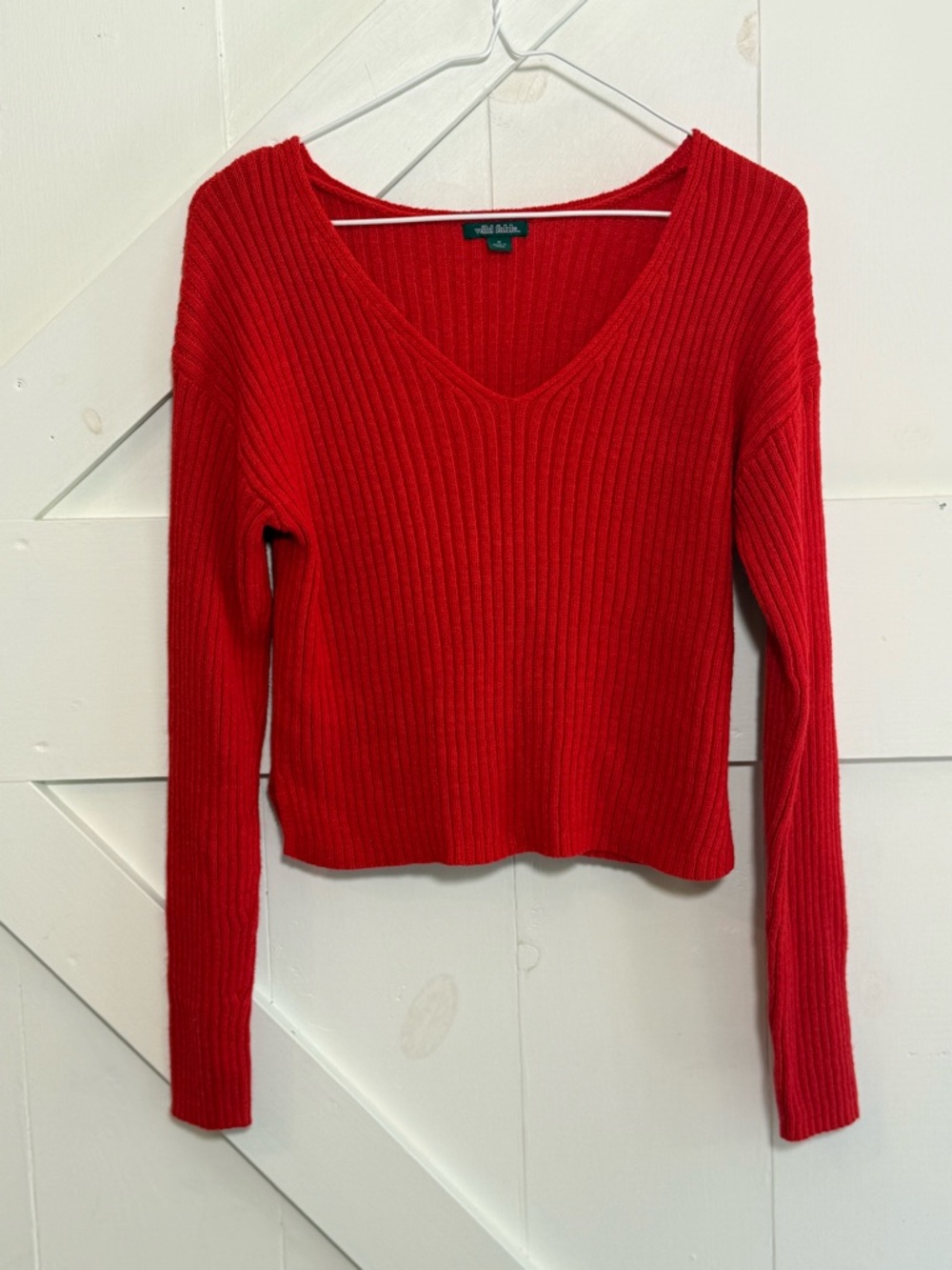 Wild Fable Red Ribbed Knit V-Neck Long Sleeve Sweater Size Medium
